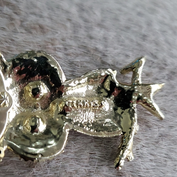 Vintage Gerrys Charming Owl Brooch in Goldish Silver W Green Eyes Whimsigoth - Picture 8 of 8